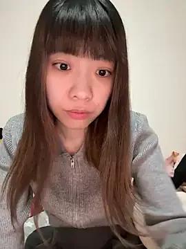nanasechan73 from StripChat