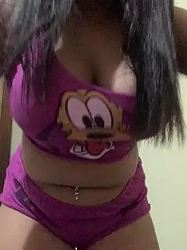 nanaypretinha from StripChat