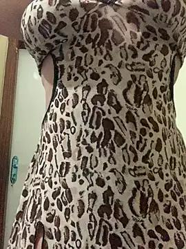 nanaypretinha from StripChat