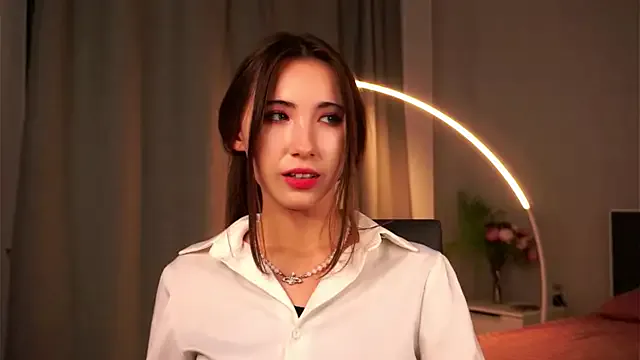 NanceeWestaway from StripChat is Freechat