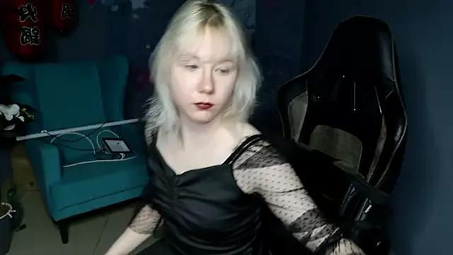 Try our streaming cams variety and talk on a personal level with our adorable girls streamers, showing off their bountiful shapes and dildos.