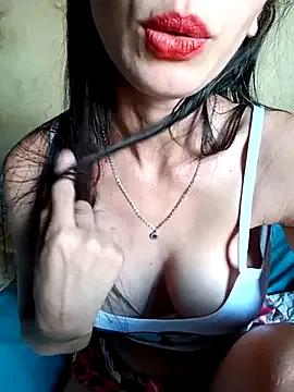 Nandasant09 from StripChat