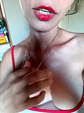 Nandasant09 from StripChat