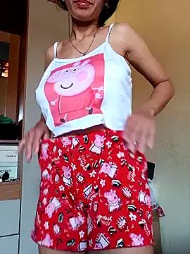 Nandasant09 from StripChat