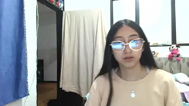 Nanilux from StripChat