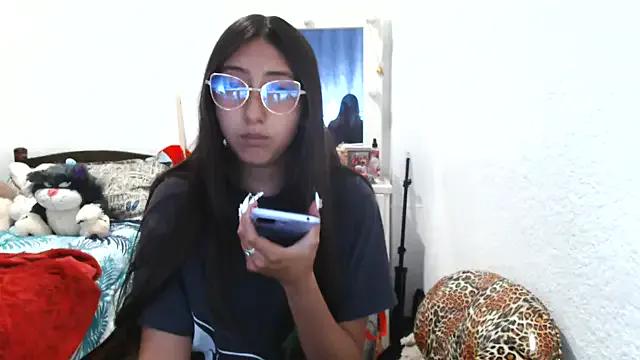 Nanilux from StripChat