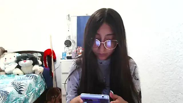 Nanilux from StripChat
