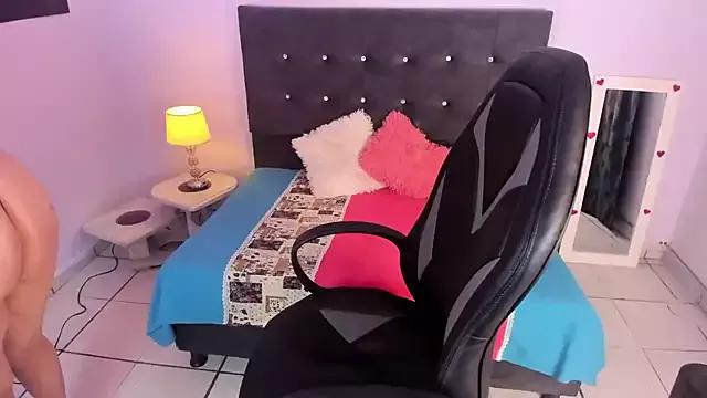 nanis_stark from StripChat