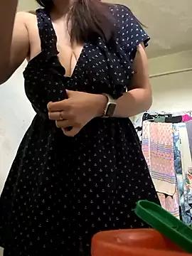 NansyyyaLiannkkaasssssa78 from StripChat