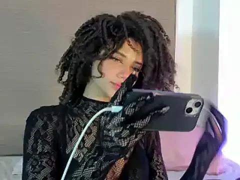 naomidawsonn from StripChat is Freechat