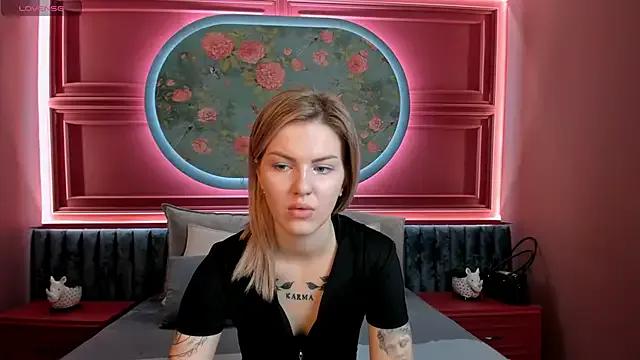 Try our streaming cams variety and talk on a personal level with our adorable girls streamers, showing off their bountiful shapes and dildos.