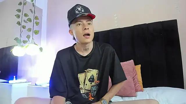 Nascary_Fox from StripChat