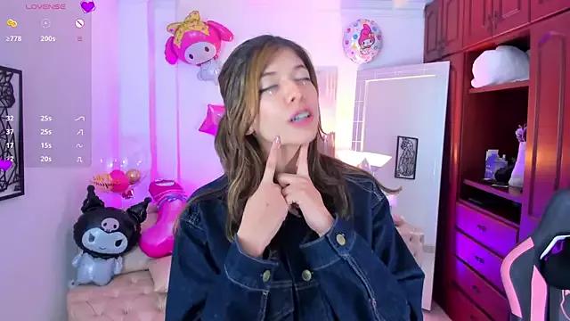 Try our streaming cams variety and talk on a personal level with our adorable girls streamers, showing off their bountiful shapes and dildos.