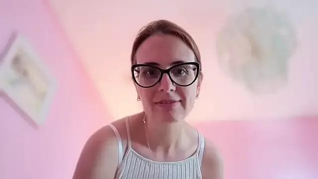 Try our streaming cams variety and talk on a personal level with our adorable girls streamers, showing off their bountiful shapes and dildos.