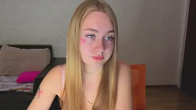 Try our streaming cams variety and talk on a personal level with our adorable girls streamers, showing off their bountiful shapes and dildos.