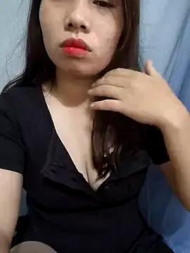 Natalie-e from StripChat is Freechat