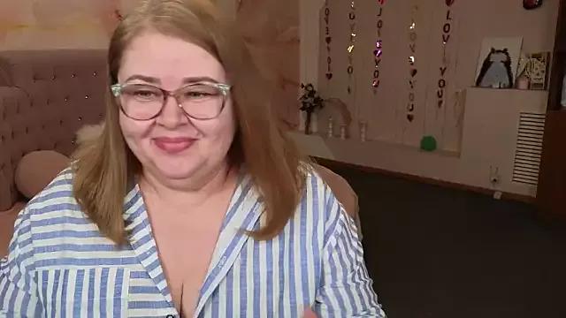 Natalie_Gucci from StripChat