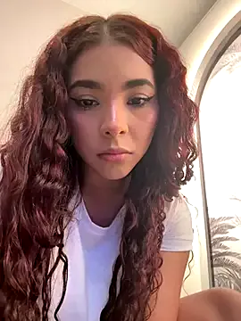 NatalieHeaveen on StripChat 