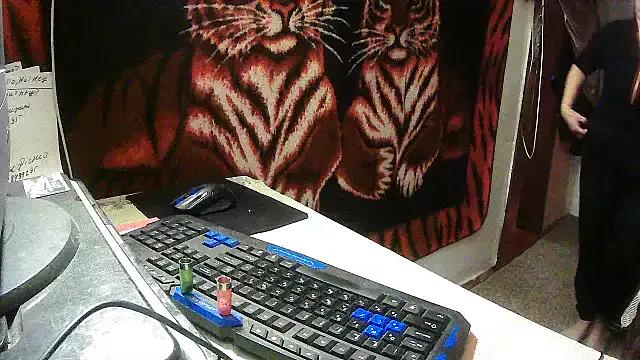Try our streaming cams variety and talk on a personal level with our adorable girls streamers, showing off their bountiful shapes and dildos.