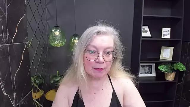 NataliMellow from StripChat