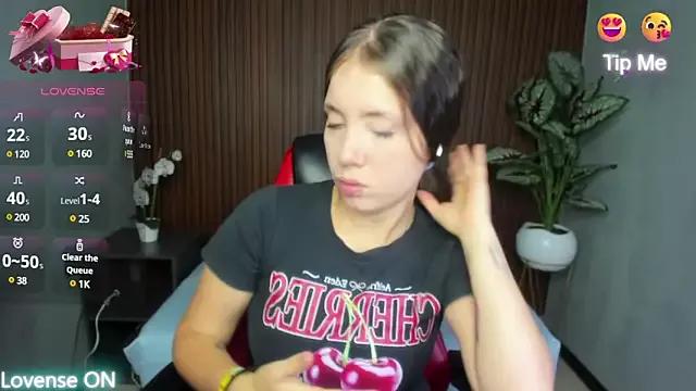 nataly_rodri from StripChat is Freechat
