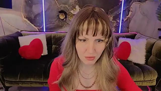 Try our streaming cams variety and talk on a personal level with our adorable girls streamers, showing off their bountiful shapes and dildos.
