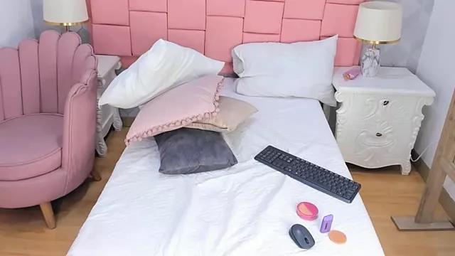 natasha04__ from StripChat
