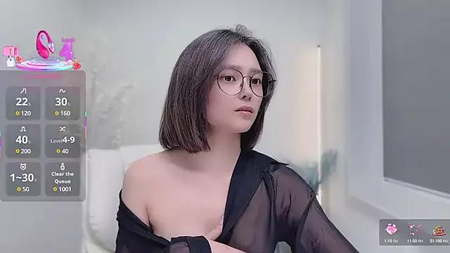 Natasha2025 from StripChat