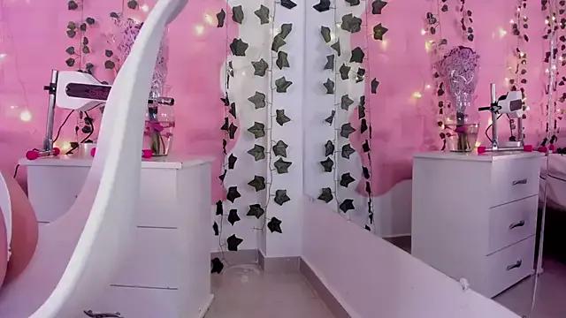 Try our streaming cams variety and talk on a personal level with our adorable girls streamers, showing off their bountiful shapes and dildos.
