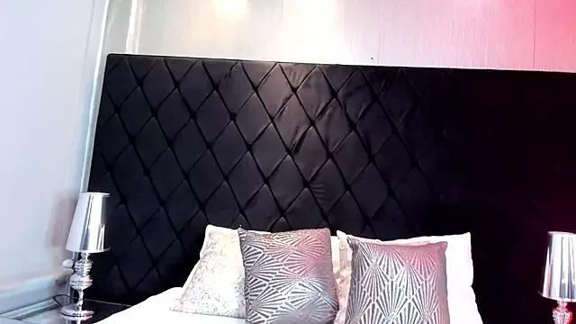NatashaCollen from StripChat