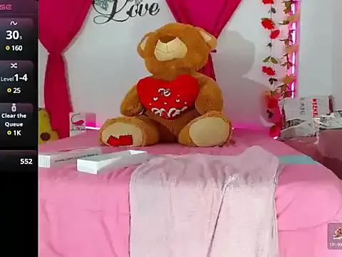 Try our streaming cams variety and talk on a personal level with our adorable girls streamers, showing off their bountiful shapes and dildos.