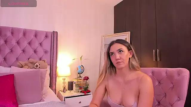 Try our streaming cams variety and talk on a personal level with our adorable girls streamers, showing off their bountiful shapes and dildos.
