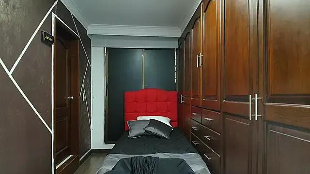 Try our streaming cams variety and talk on a personal level with our adorable girls streamers, showing off their bountiful shapes and dildos.