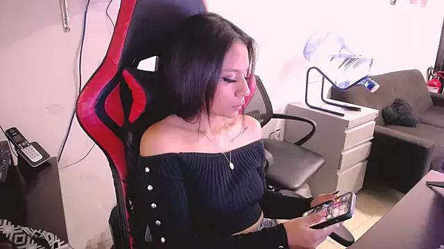 Natashax_Hot from StripChat