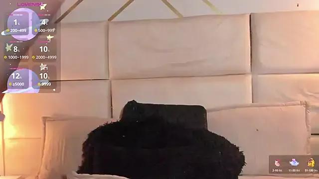 Try our streaming cams variety and talk on a personal level with our adorable girls streamers, showing off their bountiful shapes and dildos.