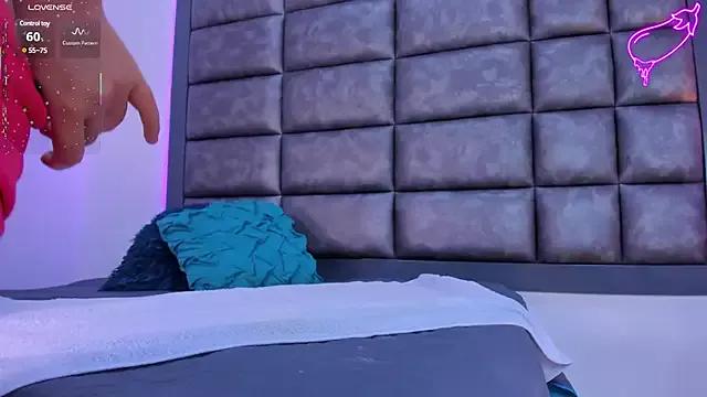NathaliaLohans from StripChat is Freechat