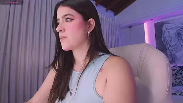 nathalie_rivers from StripChat is Freechat