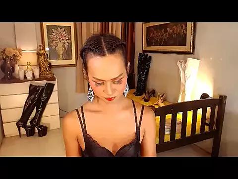 Nathalieheartt from StripChat is Freechat