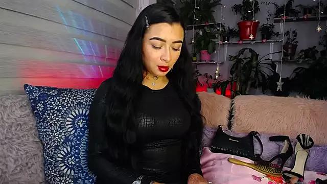 Try our streaming cams variety and talk on a personal level with our adorable girls streamers, showing off their bountiful shapes and dildos.