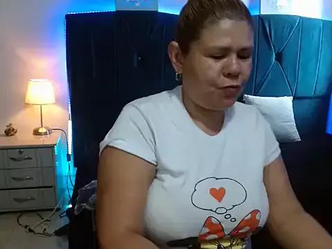 NATHYHOTT from StripChat is Freechat