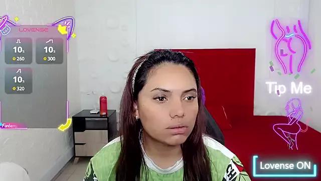 Natsha__magic from StripChat is Freechat