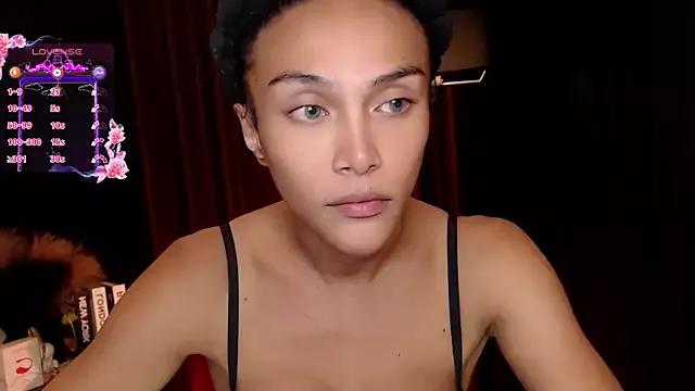 NattashaBrown69 from StripChat