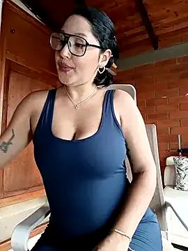 NattyVega from StripChat