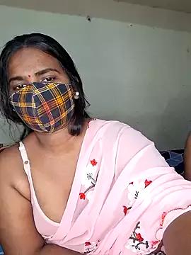 Natural_baby from StripChat is Freechat