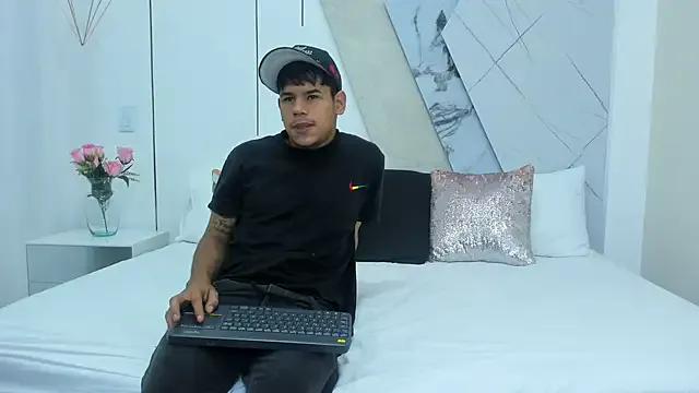 NatyAndCriss from StripChat is Freechat