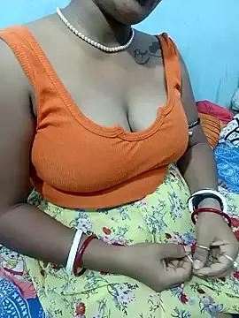 Naughty-Chaaya from StripChat is Freechat