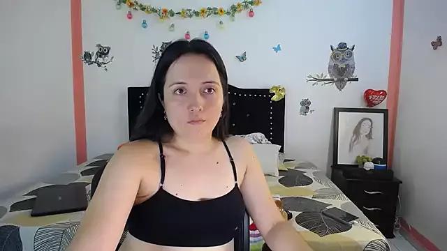 naughty_girl_4u from StripChat is Freechat