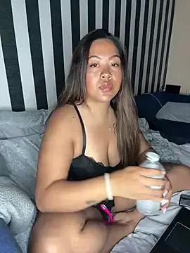 Naughty_Horny_Wife from StripChat is Freechat