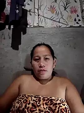 naughty_kween from StripChat is Freechat