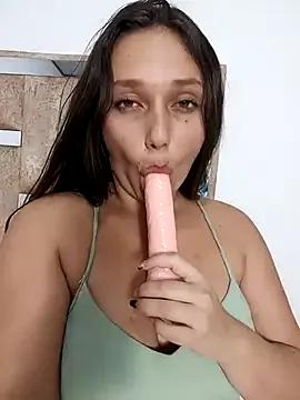 Naughty_Samantha from StripChat is Freechat